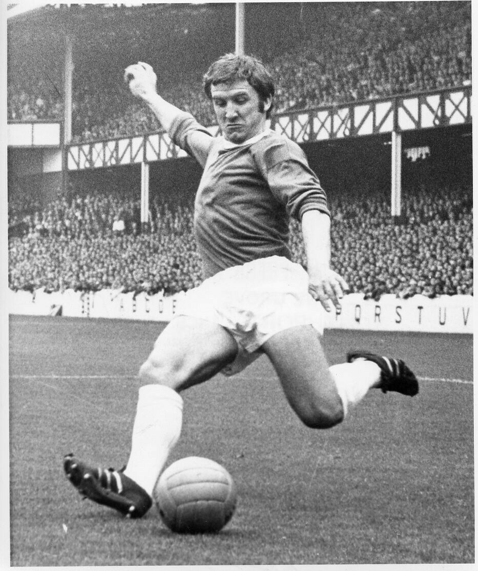 Johnny Morrissey - Top five players to play for both Liverpool and Everton