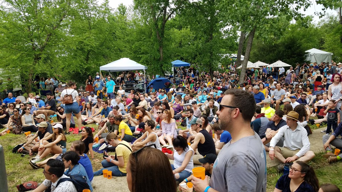 District Concerts tweet media