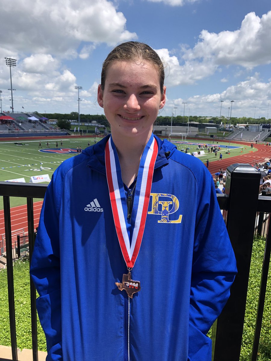 🏆STATE CHAMPIONS 🏆 Callan Nobis wins 1st in state in the hi-jump Elise Marshall 1st in 300 hurdles. #lionspride