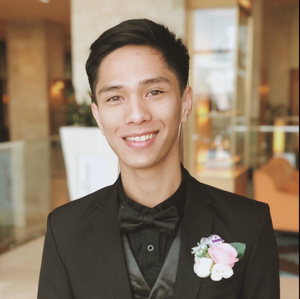 kennon_rey's tweet photo. SSHS Prom🤴🏻 2k19 https://t.co/fOkzPjGZoQ
