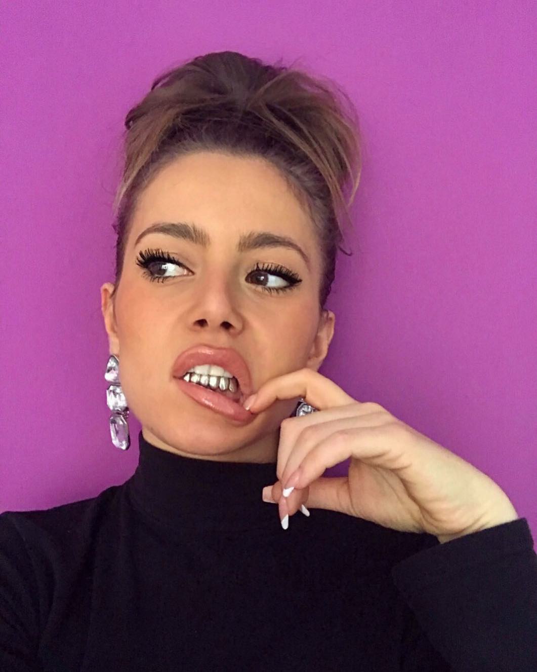 Girl grillz online