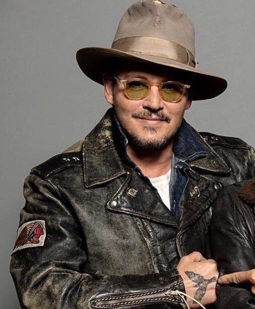 JDeep002's tweet image. I rock this