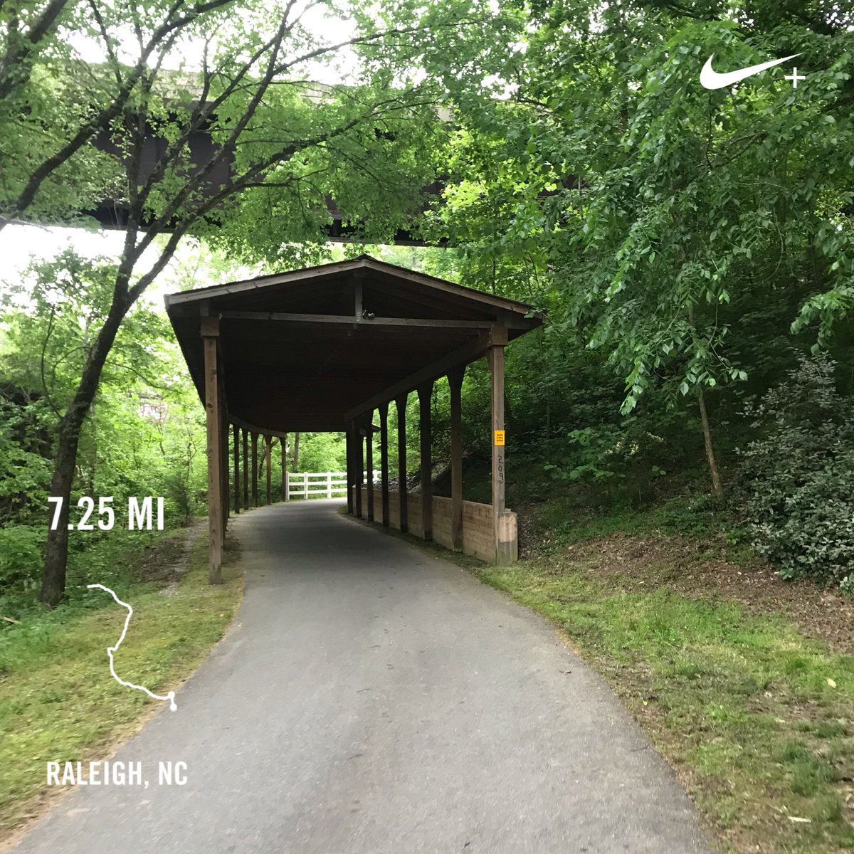 CromaBoo's tweet photo. Getting the miles in on a perfect Carolina Saturday. @healthywake #marathontraining #NeuseRiverTrail https://t.co/KOcxAI2Hm3