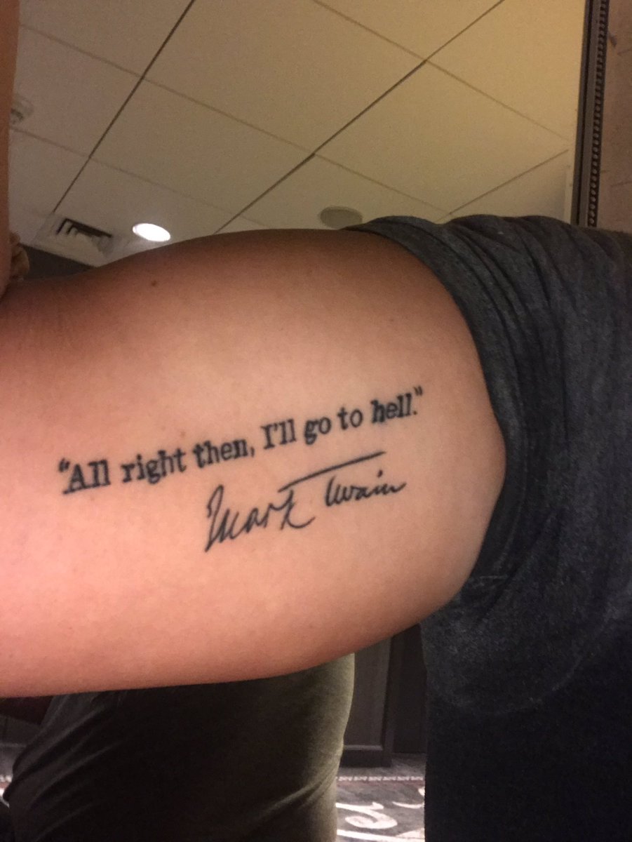 RyanMax's tweet photo. So happy with my new daily permanent reminders!!! #BetrueToMyself & #DontEndUp #WithAKnifeInMyChest #OnTheSenateFloor https://t.co/Bic2g5kSw6