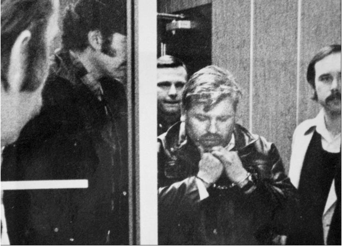 TrinityMustache's tweet photo. @JohnGalvano @agraybee 1978: A young Bernie Sanders is arrested after defying a capitalist ban against keeping human remains in his crawl space #youngBernie https://t.co/OWxhpKhXHs
