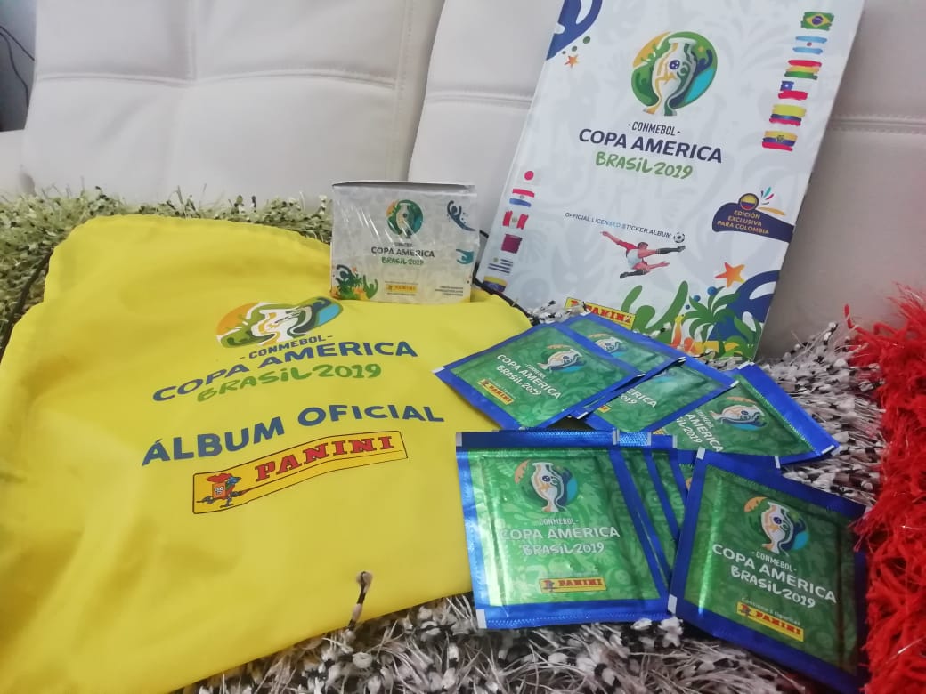 FichajeMercado's tweet photo. ¡ATENTOS! Vamos a rifar el álbum de la #CopaAmerica y un caja. Participar es MUY fácil:

1. Siguenos en @categoriaACol y @PaniniCol 
2. Darle RT.
3. Menciona 1 amigo y tu jugador favorito de la Liga 🇨🇴
 
El ganador se sorteará el sabado 11/05/19 y #PégateAlParche #ChallengePanini https://t.co/nVlhkBupa9