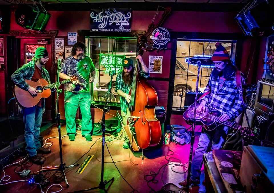 Kansas City's <a href="/GrassfedBand/">Grassfed</a> return to #BluegrassThursdays at Cervantes' Other Side (Patio) next week!
Catch them supporting <a href="/jwail/">J.WAIL</a> Live Band and #PhourPointO on Thursday May 9th.
Tickets: bit.ly/2vakrQO
Presented by <a href="/behippy1/">be hippy</a>