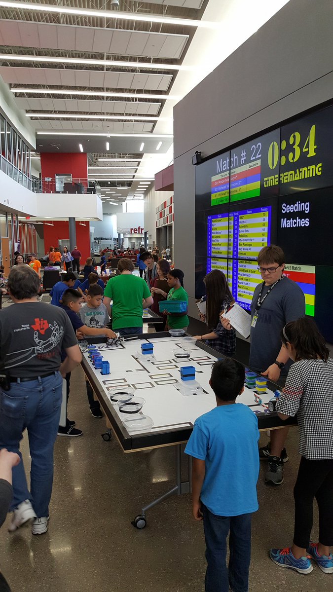 kaywoody's tweet image. It was a full house today at the AISD Career and Tech Center for GEAR Robotics. Congratulations to @HillHighlanders for their 1st place win! @AISDTI2 #arlingtech