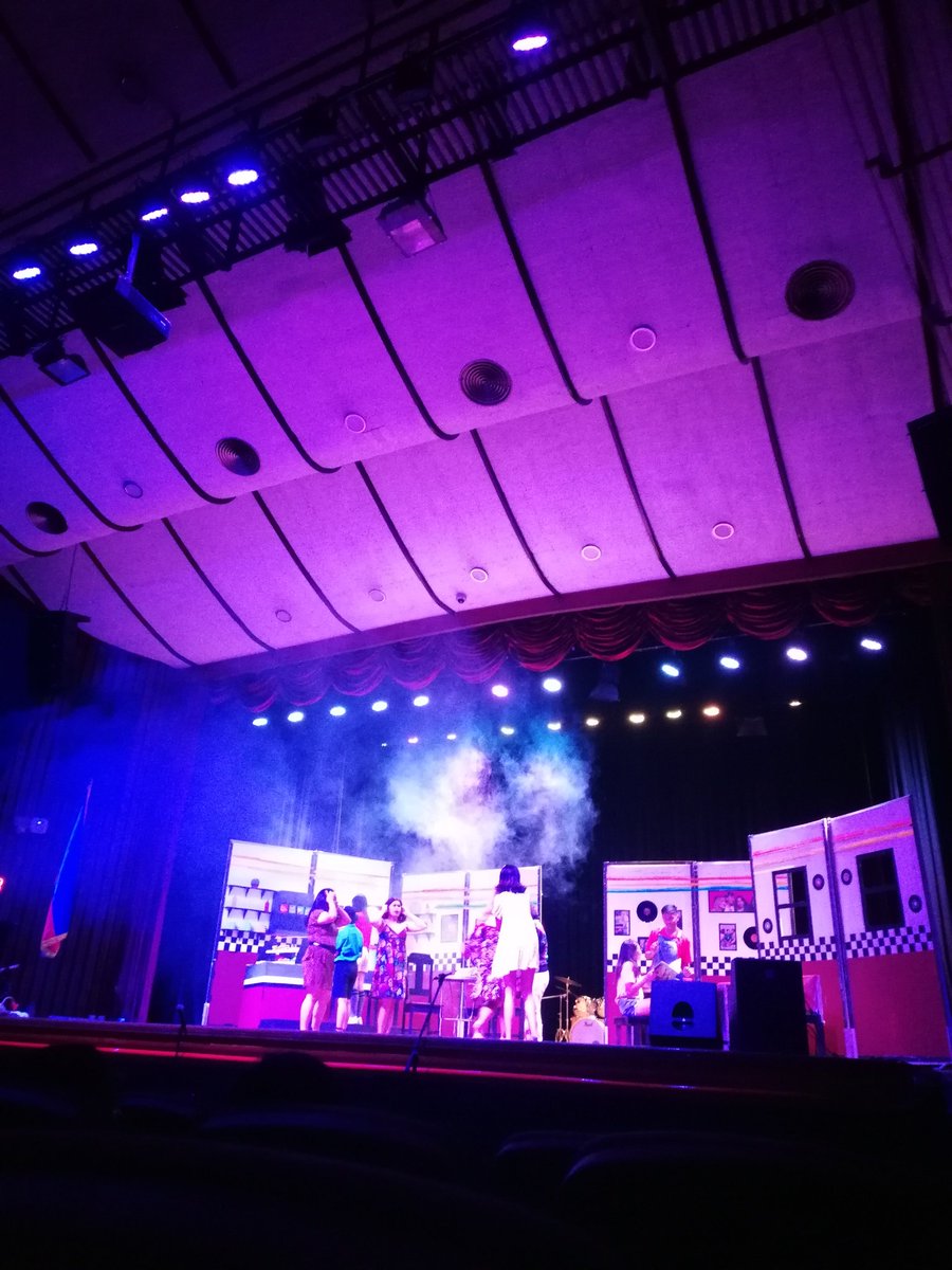 kallandian's tweet photo. Screaming louder; figting harder 🌈🌈🌈🌈
📍 Albertus Magnus Building, University of Sto. Tomas
#BahaghariMDX
#MDXAkoAngSimula
#MDXMasterpiece
#WhenInUST
#WhenInEspana https://t.co/oqHjOogLk4