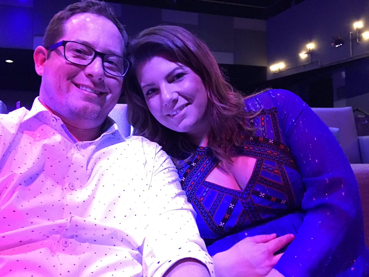Pars_and_Bars's tweet photo. About to watch @MatFrancoMagic with the birthday girl @julie_thatsme Excited to see why he won #agt #magic #linq #magicreinvented https://t.co/vuosx4U39f