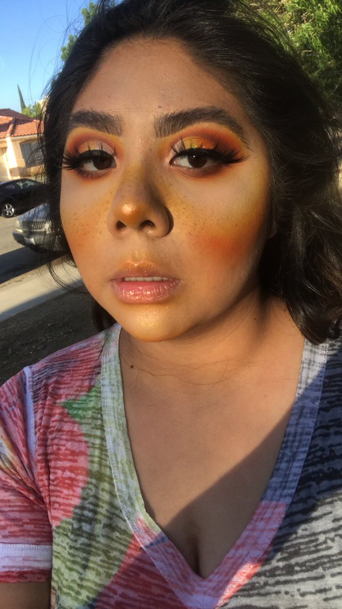 saiiimua's tweet photo. A after golden hour pic https://t.co/IzAbQlPu5Z