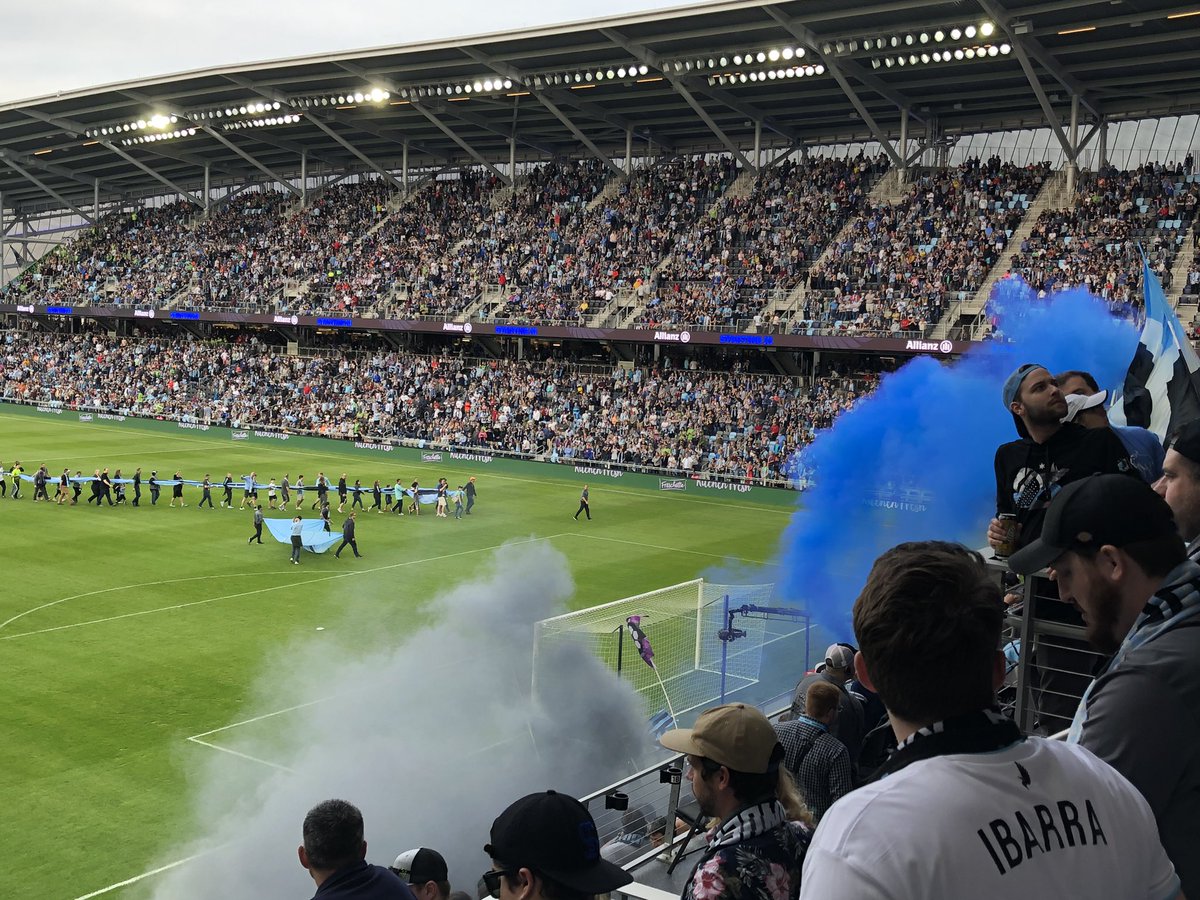 ACrowdOfStars80's tweet image. What a gorgeous field! #mnunited @mnufc #goloons