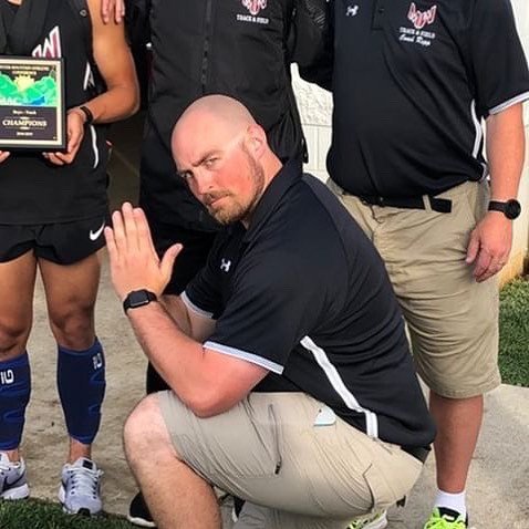 StevenNease's tweet photo. Shoutout to @lotivio_0w0 for the #newprofilepic. I’m going to sleep now.
#gotrojans #boystrack #conferencechamps #girlstrack #conferencerunnerup #sunglassestanline #rockingit https://t.co/TioRbd515C https://t.co/B9Afo9xleI