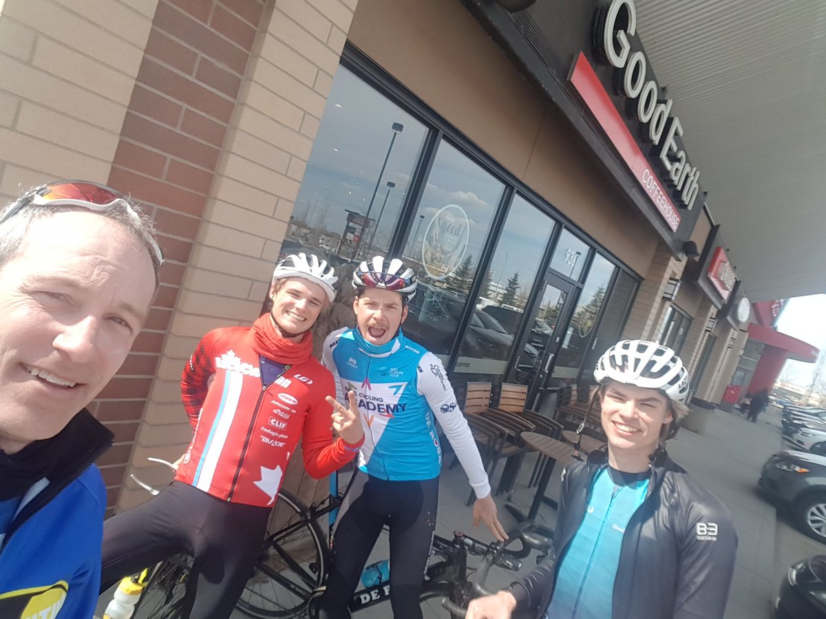 george__irwin's tweet photo. Spicy #juventuscycling rice this morning!!  Just add a bunch of kids who couldn't race (snow) and two pro riders - @Cat5problems evan burtnik from #xspeed and @benjaminperry from #israelcyclingacademy and you have one fast ride!!  ...even of it was 3 degrees...  thanks boys! https://t.co/0Lxh7a5fam