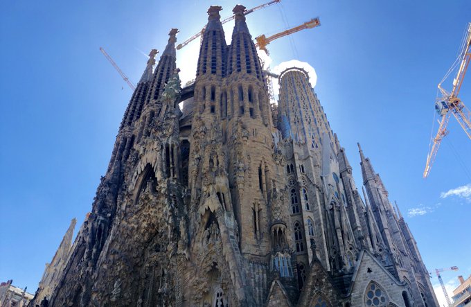 サグラダファミリアのtwitterイラスト検索結果