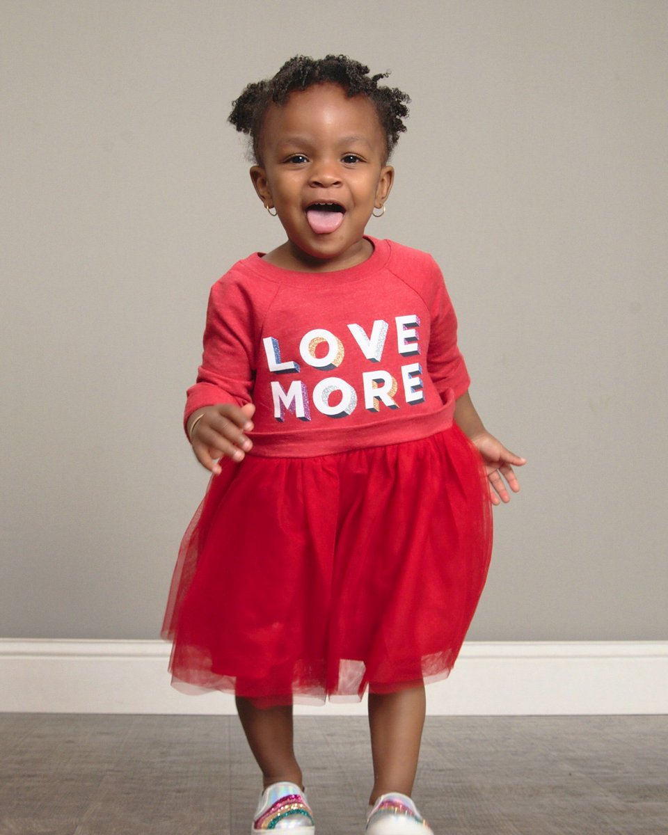lamourlamore's tweet photo. Margaux Arya for Old Navy https://t.co/ljShXfxu7f