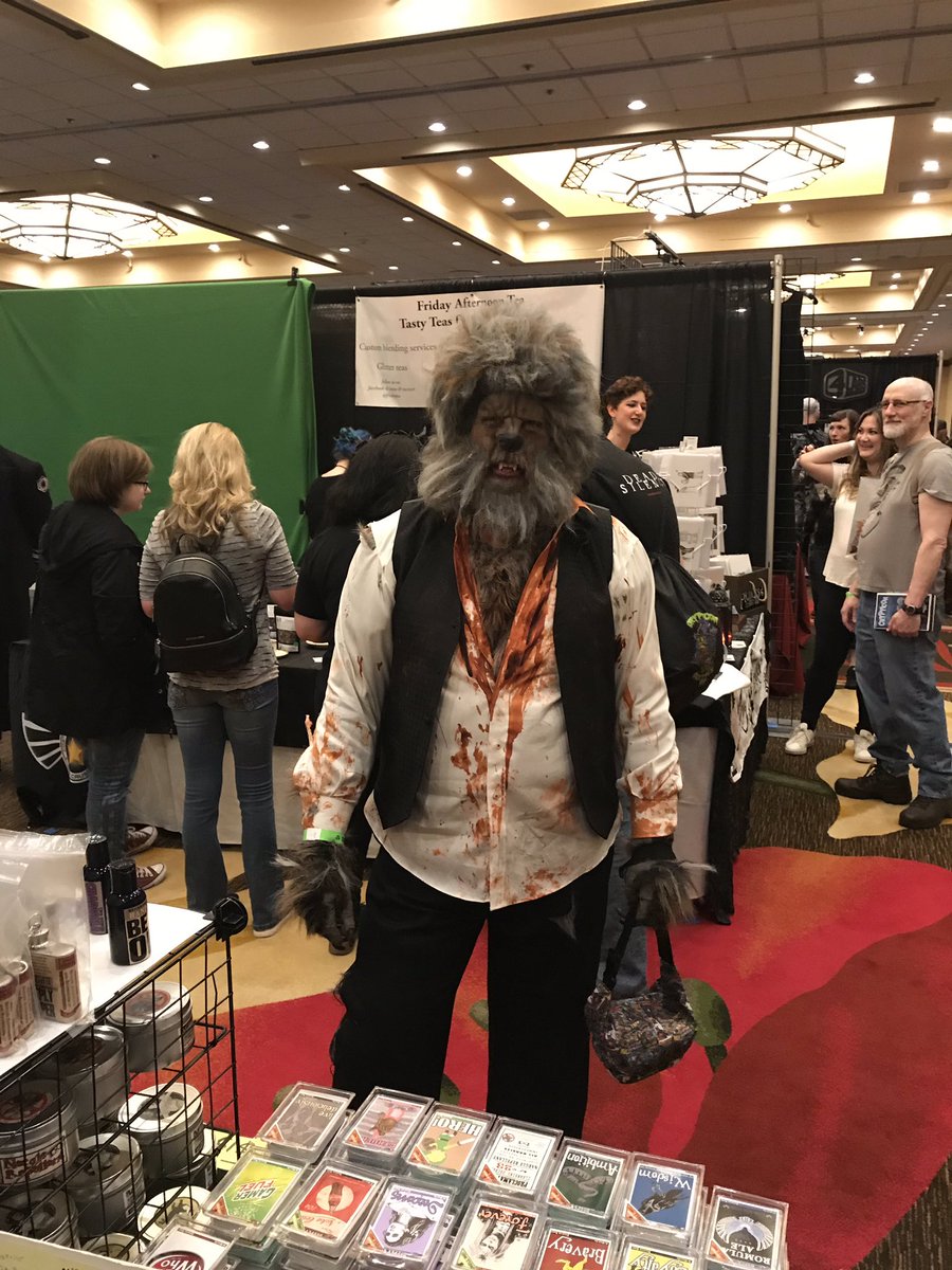 DeeplyDapper's tweet image. If you had been at my booth at @Crypticon Seattle this weekend, you too would have seen WOLFMAN WITH A FANNY PACK. One day left- the Wolfman May be gone, but I’ll be there! #crypticonseattle #crypticon #wolfman #werewolf
