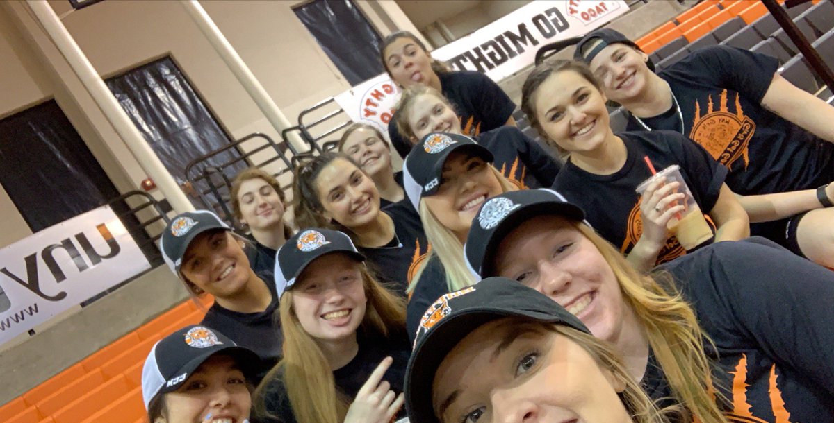 BSWIH's tweet image. #wnygirlsinsports 
#morepicstocome
#community