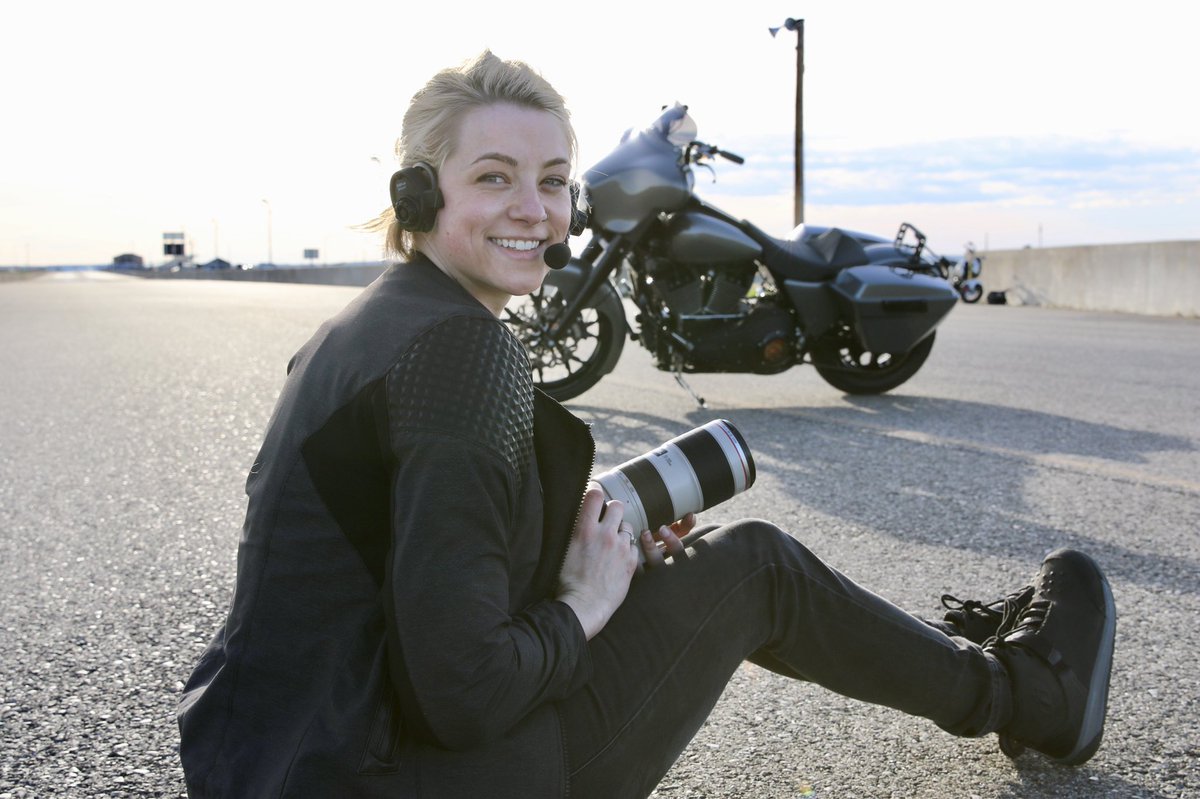DenOfFire's tweet image. The progression of my smile is everything in these photos.
There’s nothing I enjoy more than being decked out in Moto gear, shooting Harley wheelies with a Canon in my hand. 
#HarleyHappiness #ShootCanon #1WR