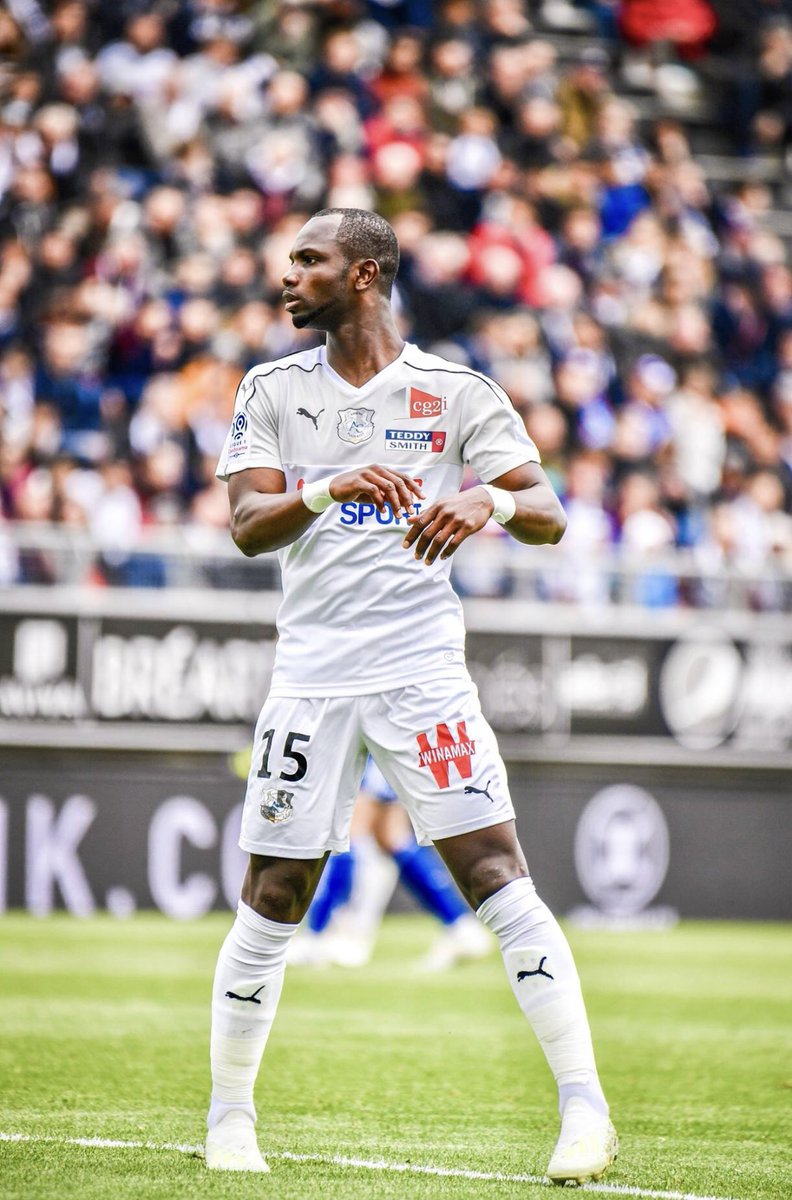 konatemoussap's tweet image. Gameday ⚫️⚪️ #AmiensSC #MHSCASC