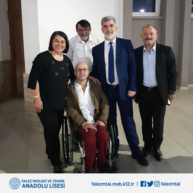 falezmtal's tweet photo. Okulumuz tarafından her yıl geleneksel olarak düzenlenen ve bu yıl gerçekleştirilen Pilav Günü Organizasyonuna Okulumuzun 1984'ten günümüze mezun olan Öğrencileri görev yapan Öğretmenleri, idarecileri ve personeli katıldı. https://t.co/n0C5kpuWki