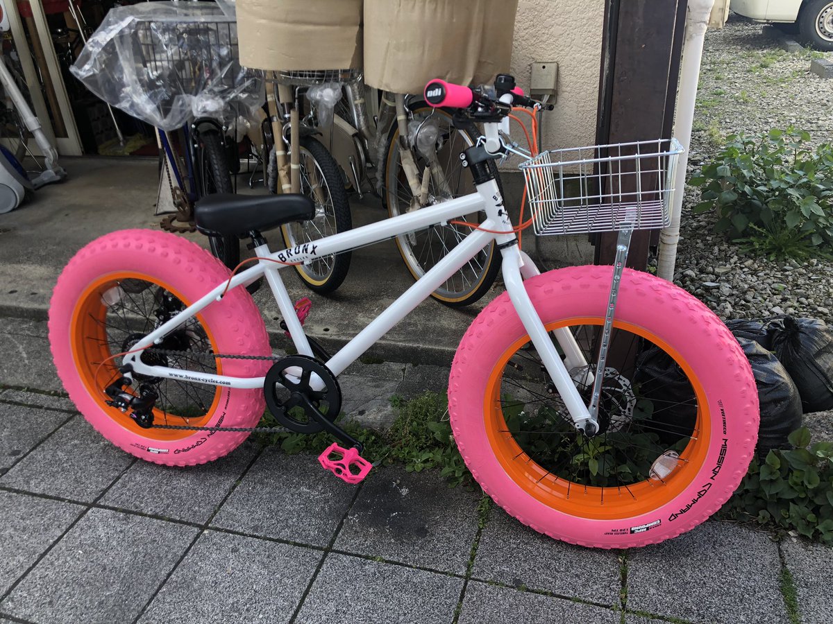 Maruhachi Cycle Pe Twitter 可愛いですねー 色々カスタムさせて頂きました ありがとうございます 名古屋市北区 マルハチサイクル Bronx ブロンクス ファットバイク ファットバイクカスタム