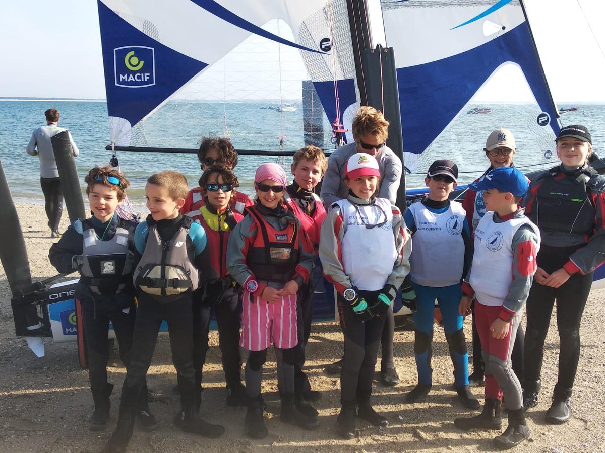 ENVSN56's tweet photo. Stage de printemps de la @idfvoile à l'@ENVSN56
🎯regroupement des meilleurs de ligue ▶️entraînement en vue des échéances à venir
🎯regroupement des jeunes âgés de 7 à 11 ans ▶️découverte de la navigation en mer #optimist #laser #OpenBIC #RSFeva #420
↪️https://t.co/5YKIZv3kUG https://t.co/RI9jGUUO46