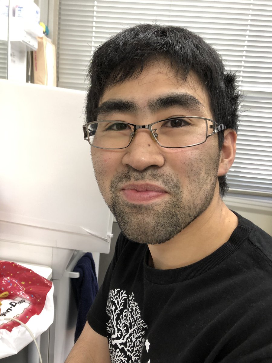 目が綺麗