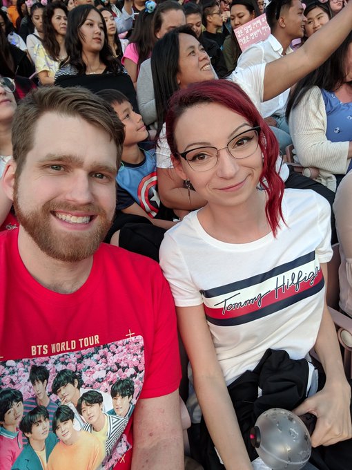 Aaron &amp; I went to #BTSatRoseBowl 💣 We had such a good time that we're debating staying for tomorrow's<a href="/tag/btsatrosebowl"class="tags">#BTSatRoseBowl</a>