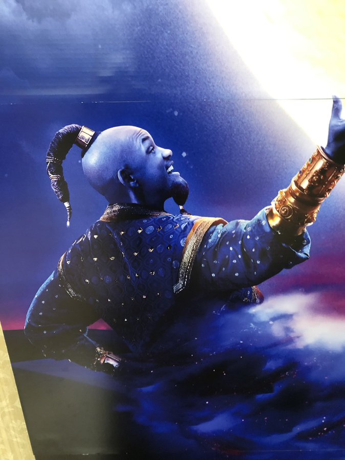 映画アラジンのジーニーの肌はなぜ青い ディズニーイメージカラーでキャラ設定