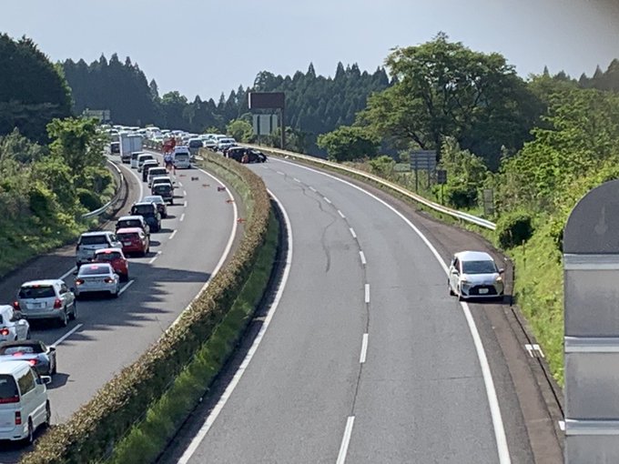 事故 宮崎道 えびのjct 小林ic付近で事故 通行止め 渋滞続く まとめダネ