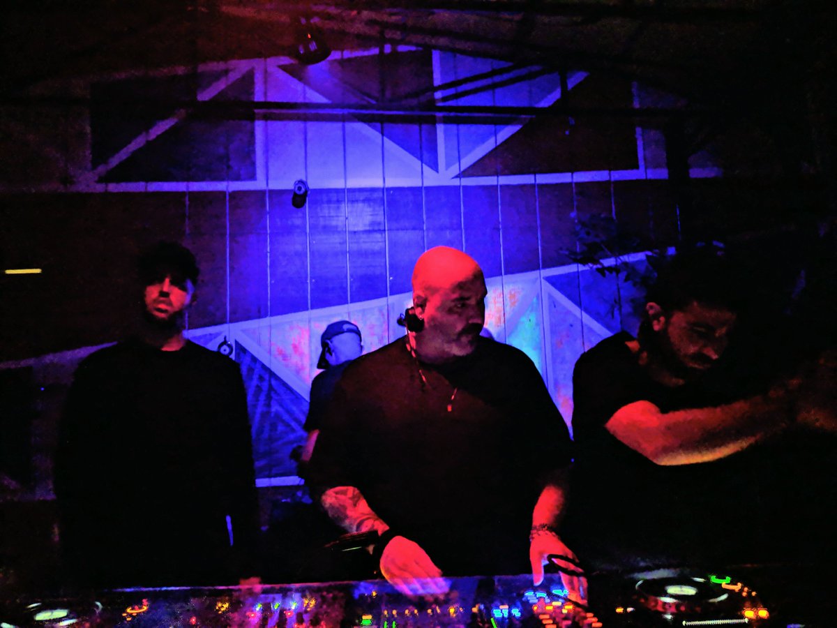 BushwickAV's tweet image. Carlo Lio! Right now at Bushwick A/V!