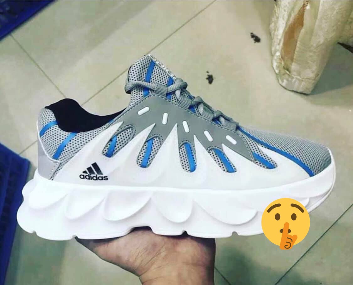Yeezy Boost 451 I LO Puck