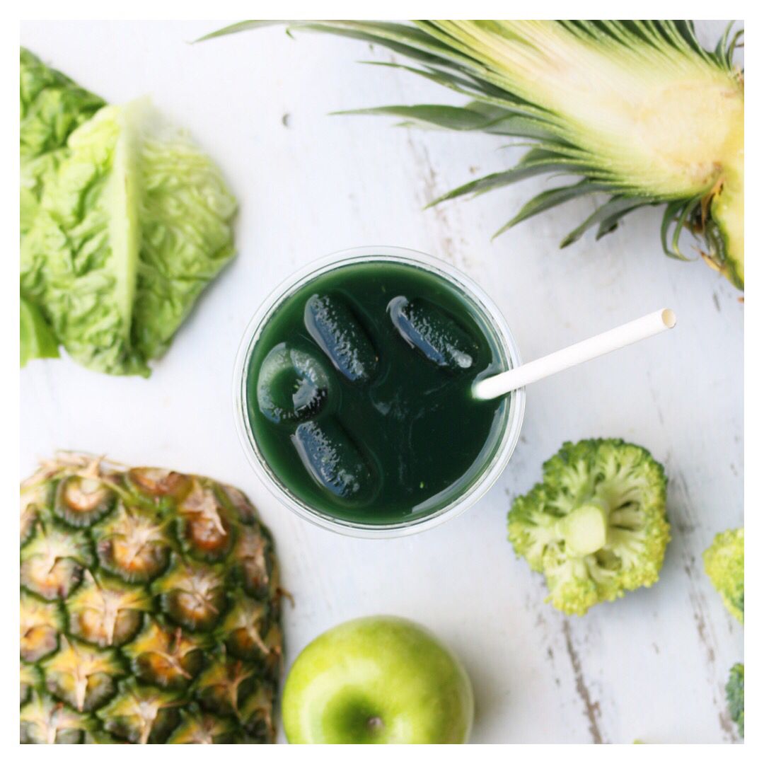 Introducing your new May seasonal juice... Green and Clean 🍏🥦 #juicy #ukproduce
