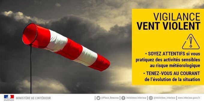 pompiersMimet's tweet photo. 🚨⚠️Prudence en ce jour de fort mistral 💨

📞112 pour joindre les ⛑secours en cas d'urgence 

👍Bon dimanche à tous. https://t.co/iA3GyRx4wt