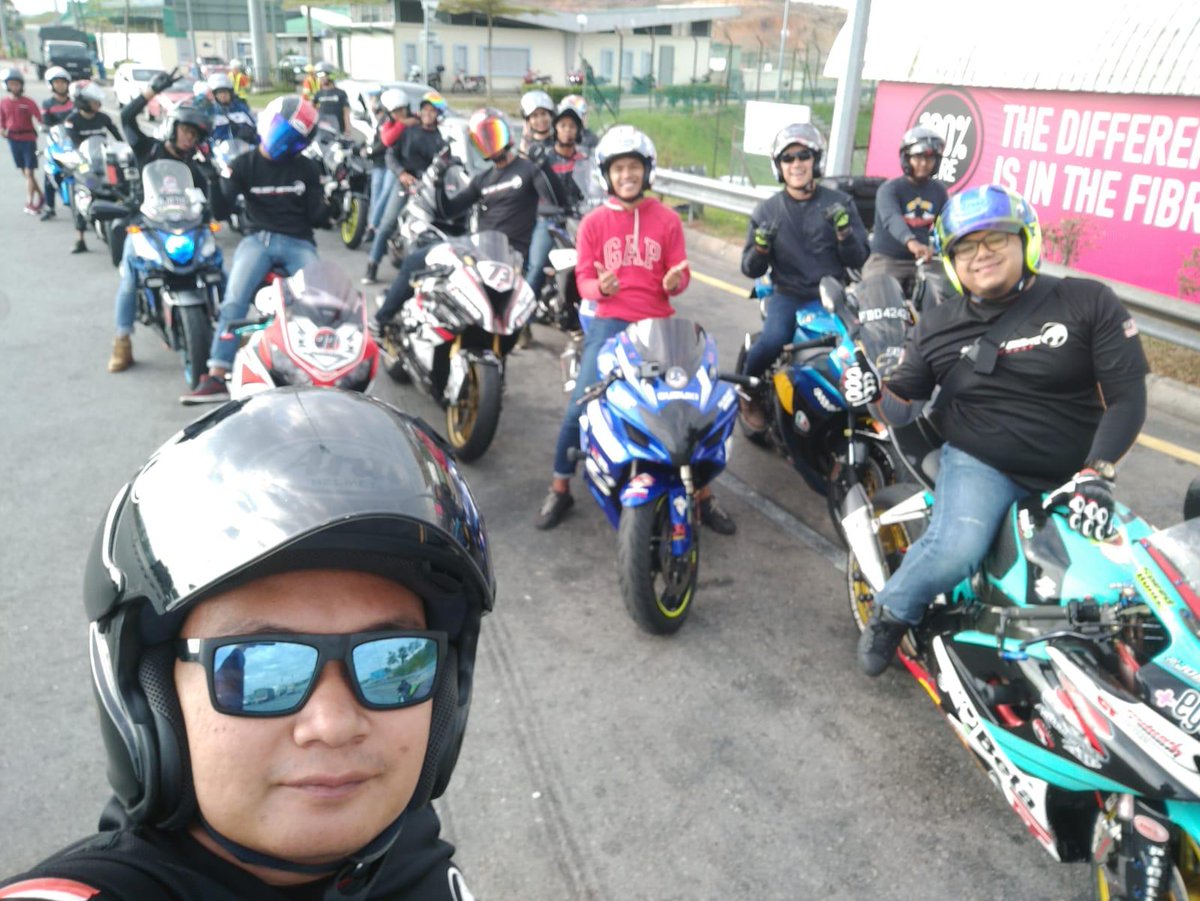 syukSJ's tweet photo. First time ride up north ngn diorang... Fuyoo BEST GILA! To future ride with them! #PBSG https://t.co/AL0yjeht33