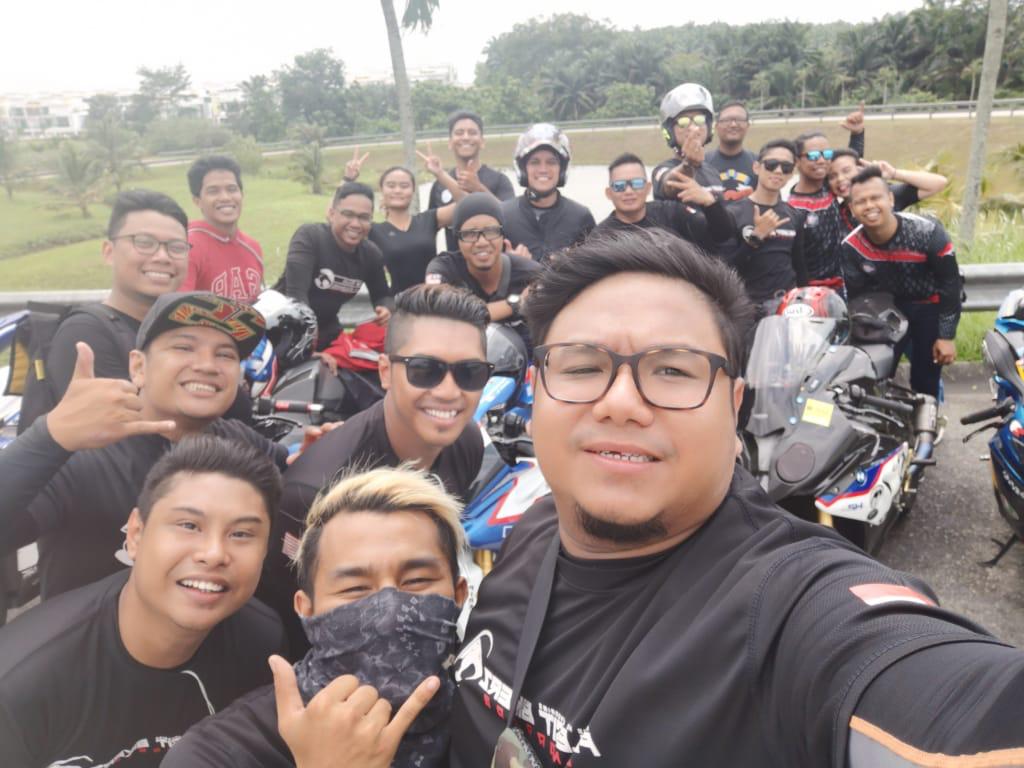 syukSJ's tweet photo. First time ride up north ngn diorang... Fuyoo BEST GILA! To future ride with them! #PBSG https://t.co/AL0yjeht33