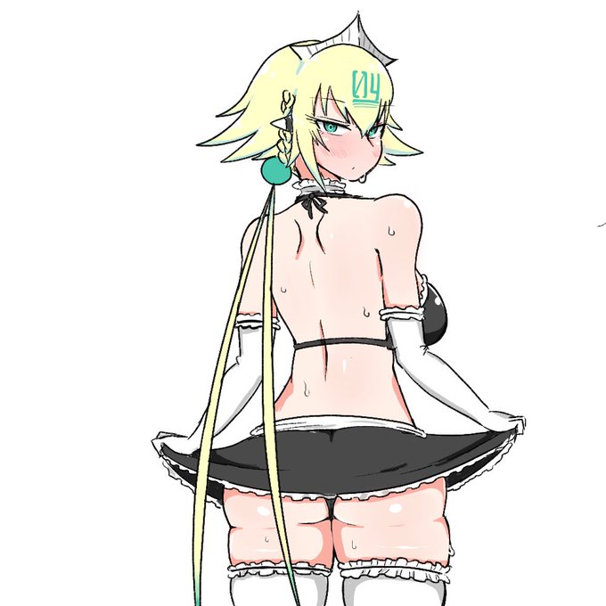 #エメラのケツはデカイ 