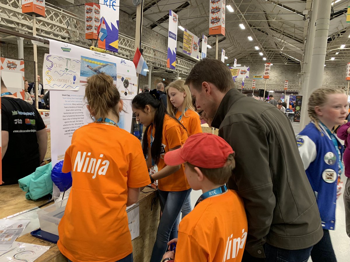 Workshop4Me's tweet image. Already showcasing their #Coolestprojects at @coolestprojects #smartcap #luxembourg #adafruit #arduino #hardware #sensors #codingforkids #girlsintech #womenintech