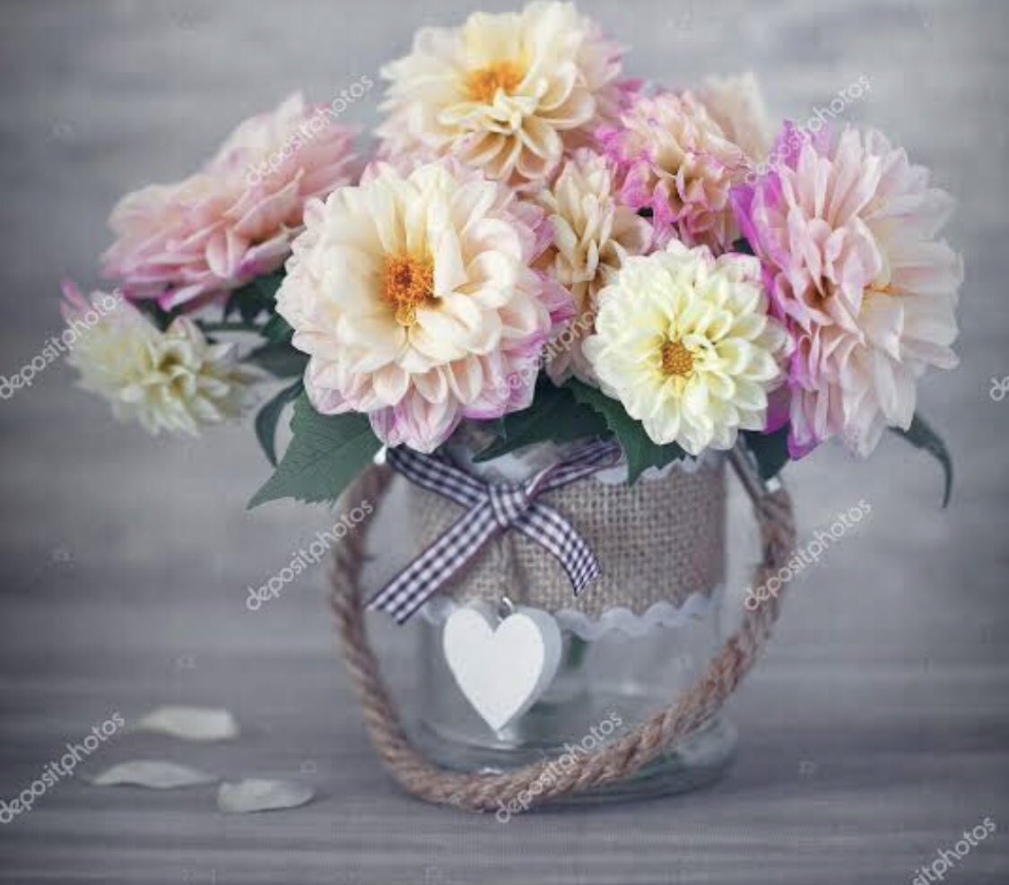CasulaPS's tweet photo. Our mums, stepmums, aunts, grandmothers and carers are invited to our 💕Mothers Day Breakfast 💕. ‘ pancakes and fruit punch’ on Tuesday morning up under the COLA  from 7.45am - 8.30am. See you there @revans1413 @GoulderKaren @6VMRV @hayc_ @MissMac1890 https://t.co/OOrP6bZaJi