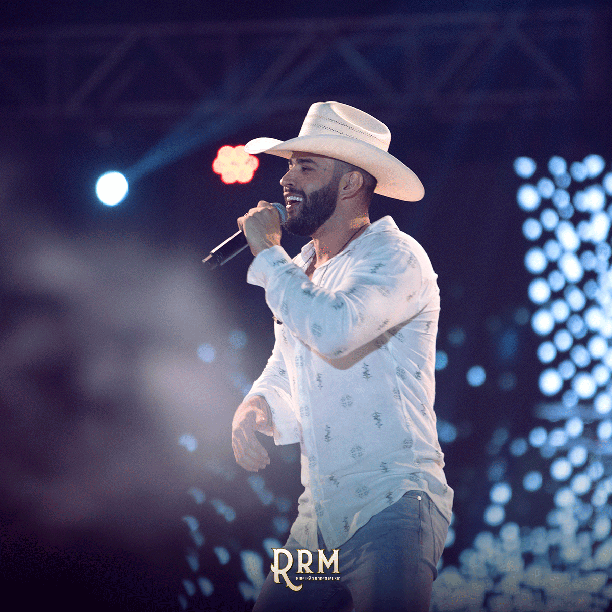 ribeiraorodeo's tweet photo. Nosso eterno embaixador mais uma vez amanheceu junto com a gente. @gusttavo_lima simplesmente: ÉPICO! https://t.co/uO131SzHhG