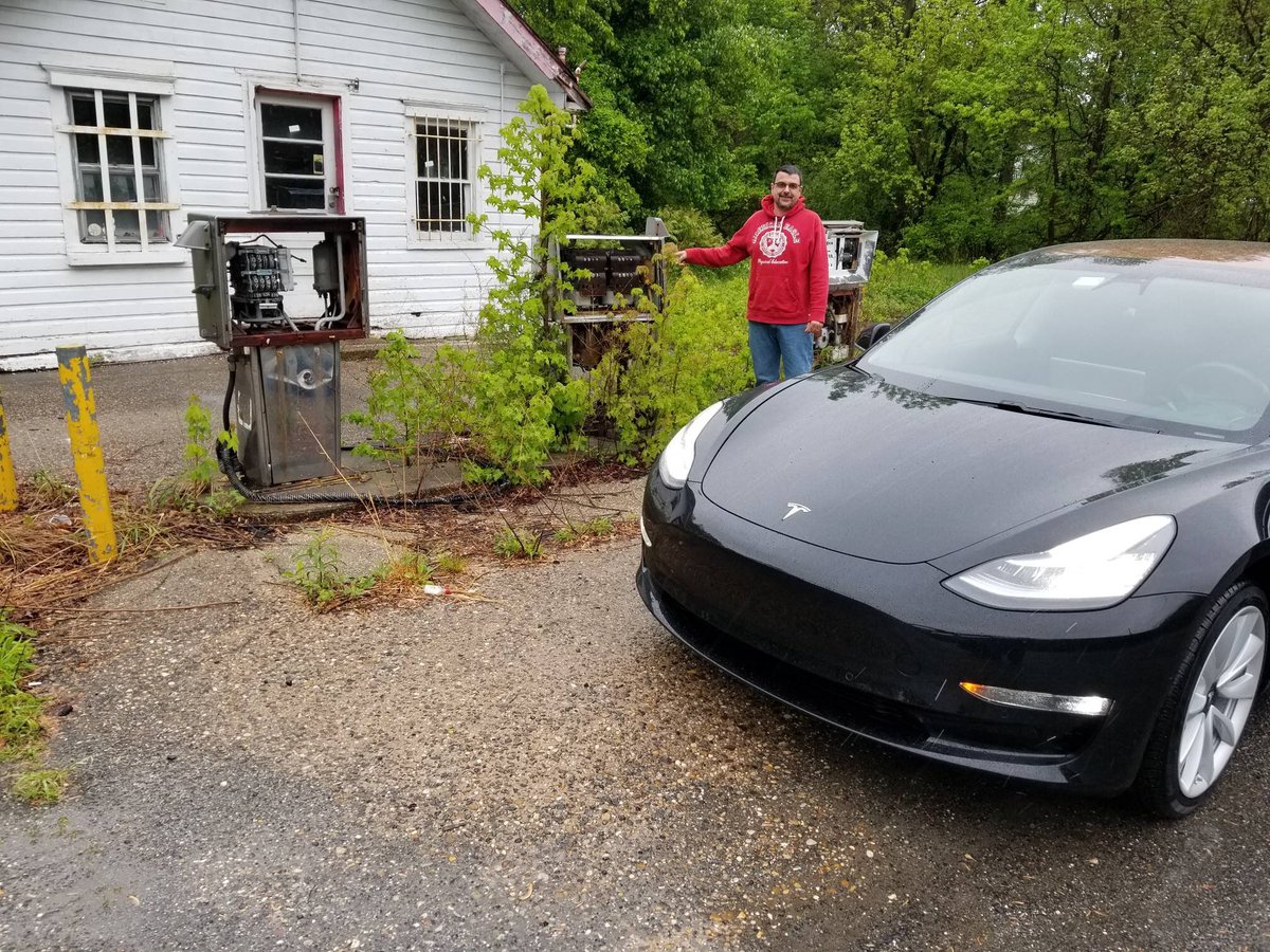 Mark Bar tweet media