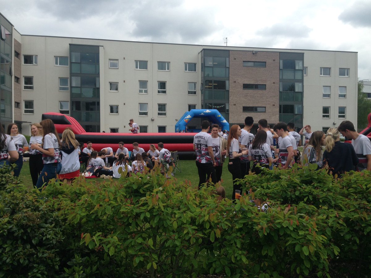 DrKKalawsky's tweet photo. Bakewell Day 2019 is in full swing @Robert_Bakewell https://t.co/UcXkRqxjo1