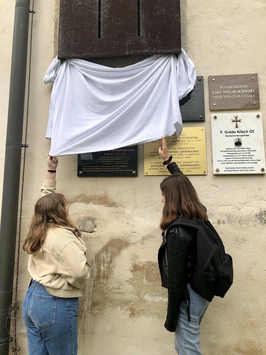 Yannick Daniel, pdt du Scoutisme Français, est ce wk-end à Mauthausen pr inaugurer une plaque commémorative en souvenir de 2 membres <a href="/EEDF_officiel/">Éclaireuses Éclaireurs de France</a> déportés et tués par les nazis pdt la 2nde guerre mondiale. Devoir de mémoire primordial pr se souvenir et ne plus jamais vivre cela