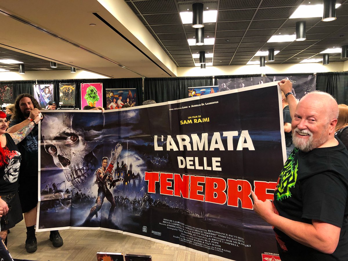 JeremyXWagner's tweet photo. Now THAT is a movie poster! 
.   .   .
#EvilDead #ArmyOfDarkness #SamRaimi #Italian #Poster #Memorabilia #Tenebre #HorrorMovies #TooMuchHorrorBusiness https://t.co/Rr1w5gbkaW
