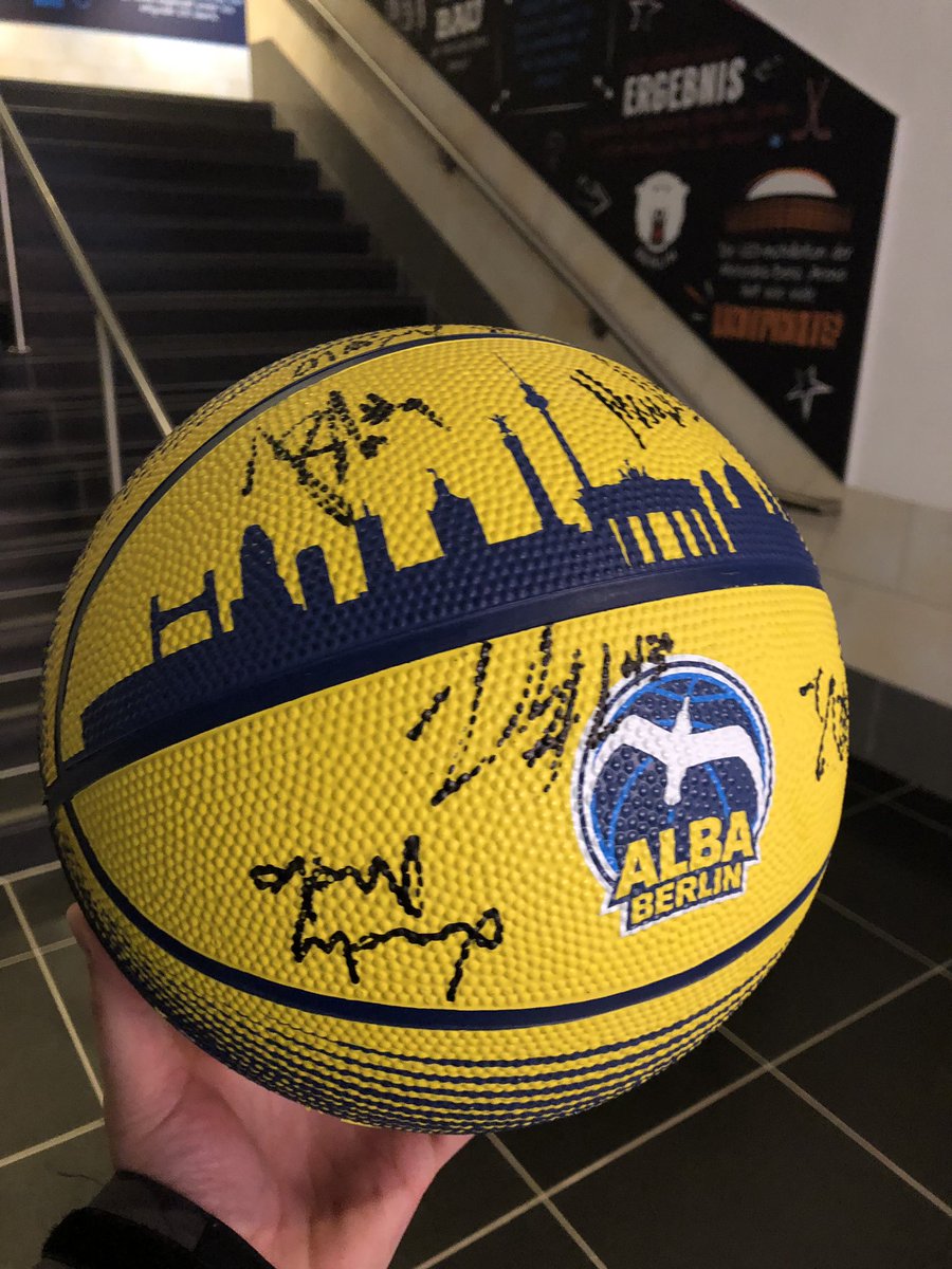 .<a href="/PeypeySiva3/">Peyton Siva Jr</a> Thanks for your performance and my new 🏀! #stayhealthy