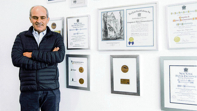 Domingo_LR's tweet photo. #Entrevista | Roque Benavides: "La principal contaminación es la pobreza"► https://t.co/ZcjRiFFZAv https://t.co/3EKBiBjGf2