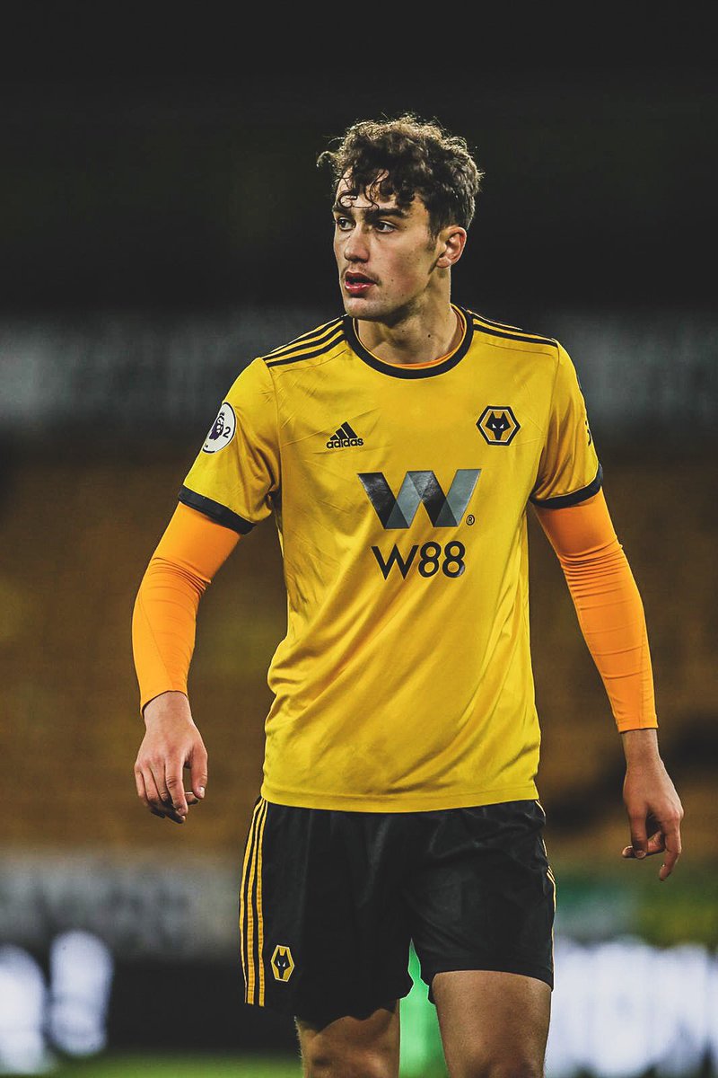 Sporf's tweet photo. 🏴 Max Kilman’s career so far:
📆 2017:
🦁 Captain of England Futsal Team.
📆 2018:
🏴 Playing for @MUFCYorkRoad in @TheNationalLge.
📆 2019:
🐺 Makes @PremierLeague debut for @Wolves.
👏 What a journey. https://t.co/qYR8fsL23r