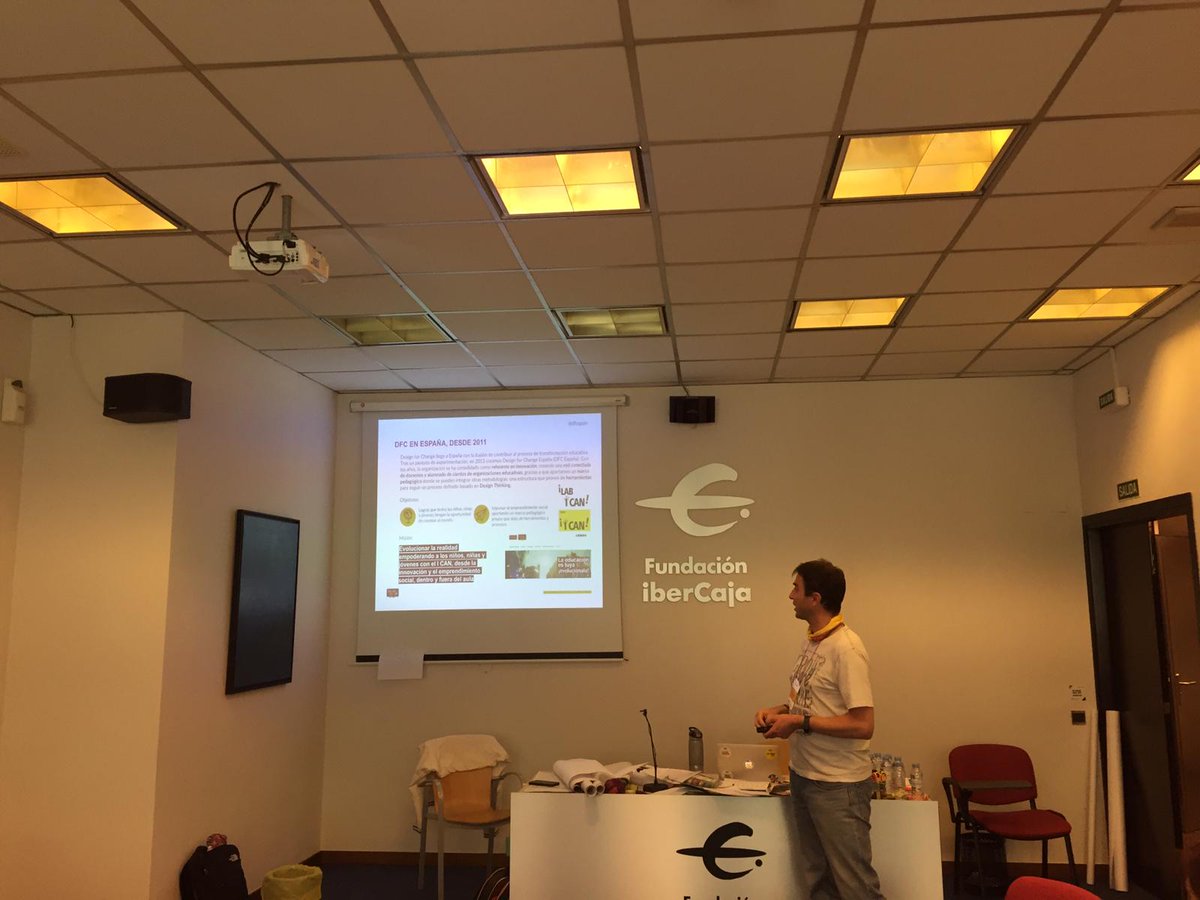 dfcspain's tweet image. ¡Increíble experiencia el #LabICAN en #Zaragoza! Dos días de formación en la metodología #DesignForChange, gracias a @IbercajaSocial. Dos días llenos de risas, buen rollo y empoderamiento 
cc @mluengop @agollerizo #DFCSeMueve