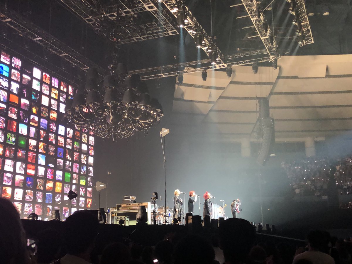 ender_g_c_'s tweet photo. 次は三重の最終公演〜
楽しみすぎる
もー毎日ライブに行きたい。
アイフォンの限界かんじて一眼レフ欲しくなった📷
#TheColorsネタバレ https://t.co/RwlryiUU9V